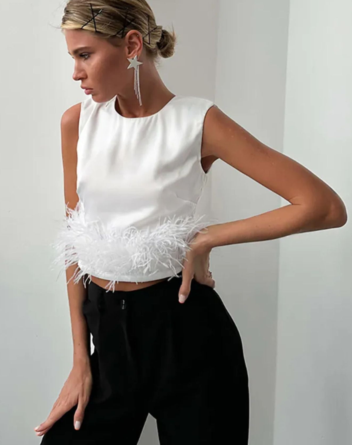 Blusa Noir Feather